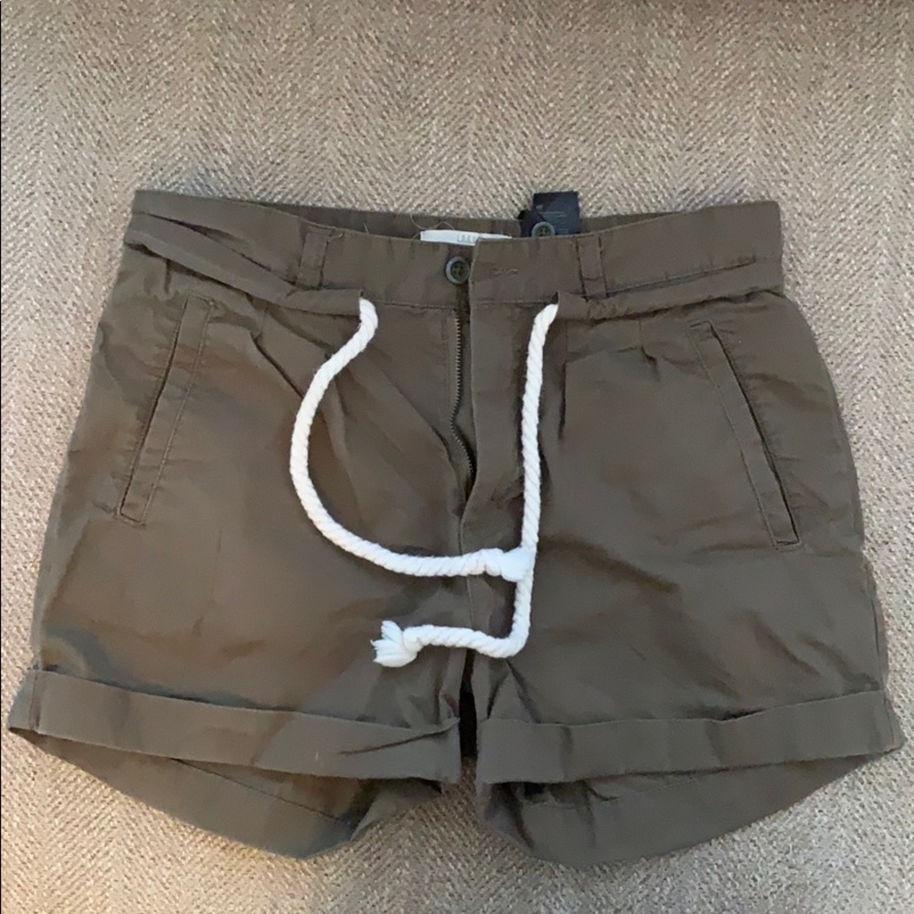 H&M olive/hunter green shorts